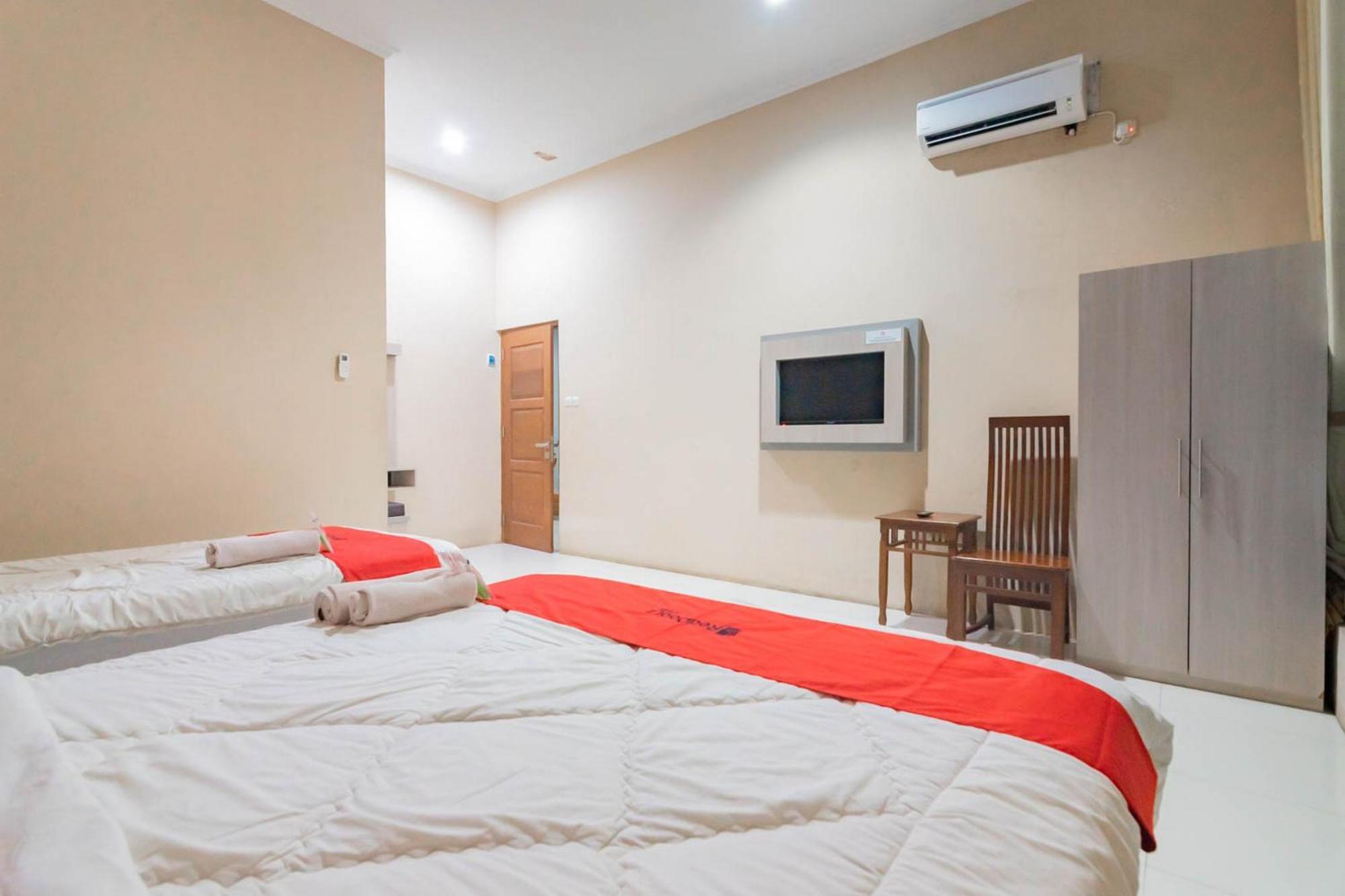 Reddoorz Resort Premium @ Sangkan Hurip Kuningan Dış mekan fotoğraf