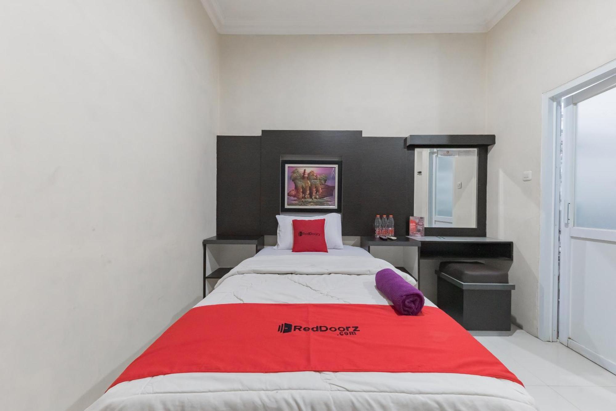 Reddoorz Resort Premium @ Sangkan Hurip Kuningan Dış mekan fotoğraf
